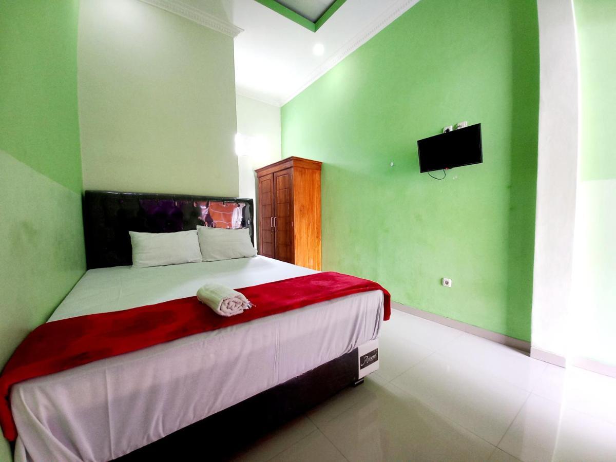 Harmony House Syariah Near Alun Alun Pati Mitra Reddoorz 호텔 외부 사진