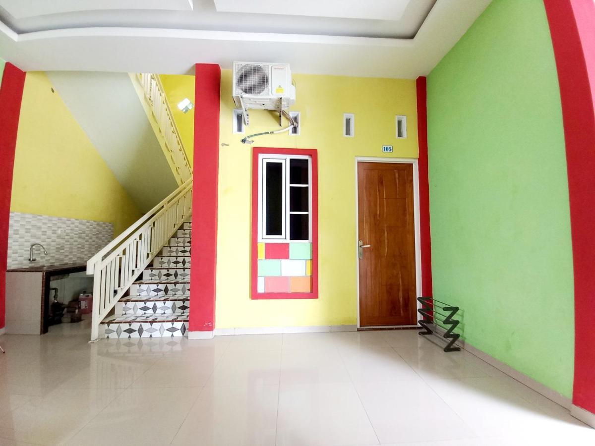 Harmony House Syariah Near Alun Alun Pati Mitra Reddoorz 호텔 외부 사진
